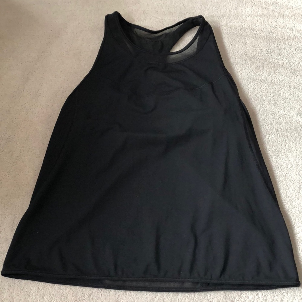 Lululemon tank! - Picture 4 of 4